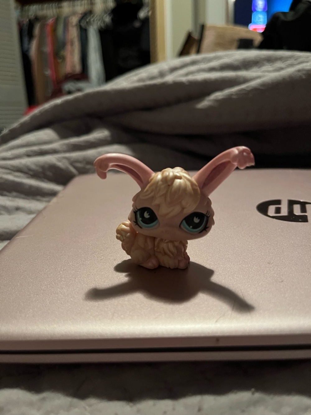 Littlest Pet Shop Pink Shimmer Angora Bunny #868